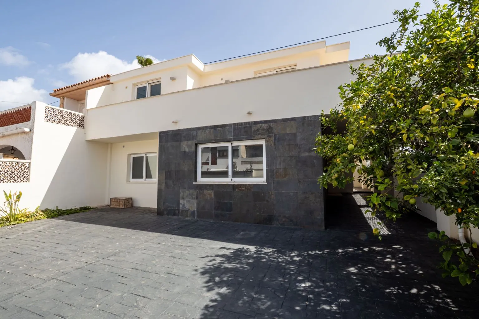 El patio exterior — Fotografía de la vivienda