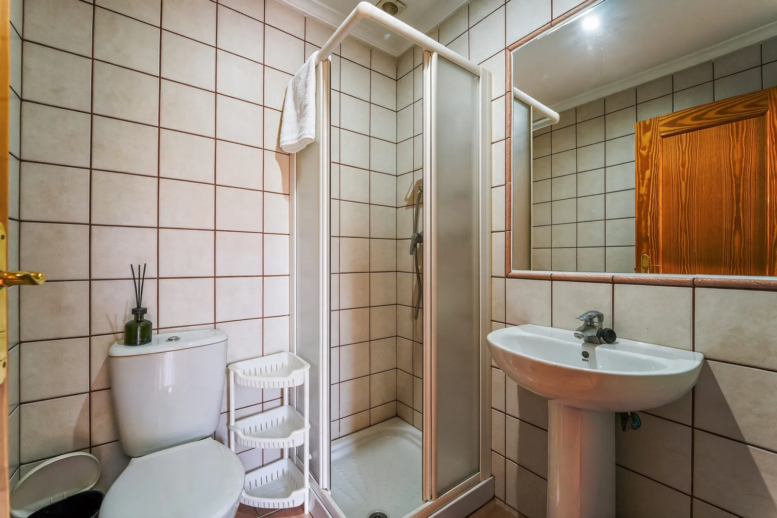 Segundo baño con ducha de la vivienda en venta en Calpe