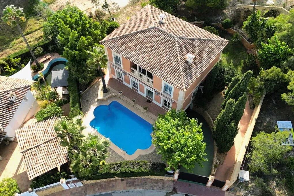 Villa mediterránea con vistas al mar en Golf Bahía — Villa en Golf Bahía, Finestrat
